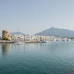 Magnifico Apto En Puerto Banus * Piscina * Parking