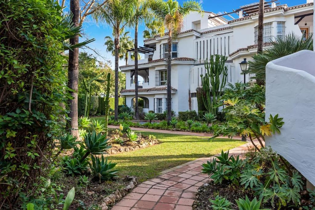 Magnifico Apto En Puerto Banus * Piscina * Parking Apartament Marbella