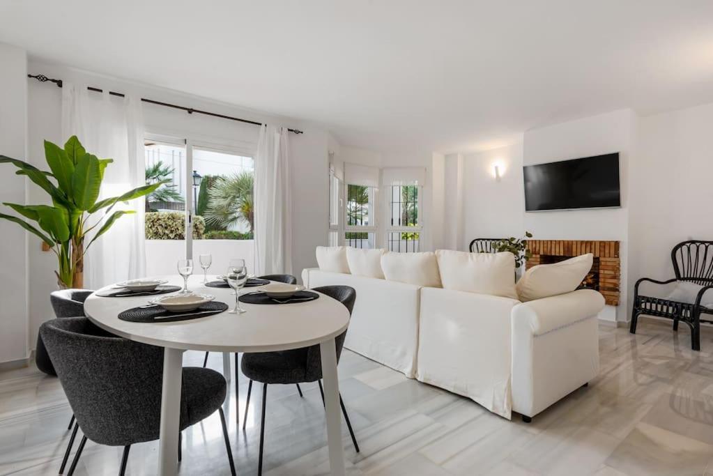 Apartment Magnifico Apto En Puerto Banus * Piscina * Parking *