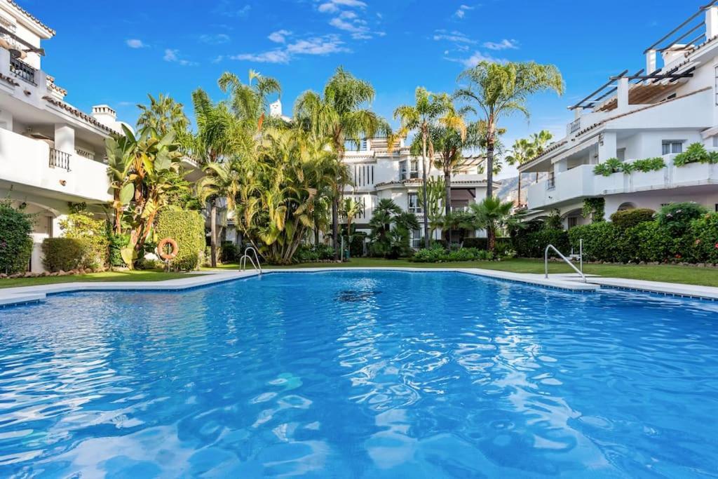Apartment Magnifico Apto En Puerto Banus * Piscina * Parking Marbella