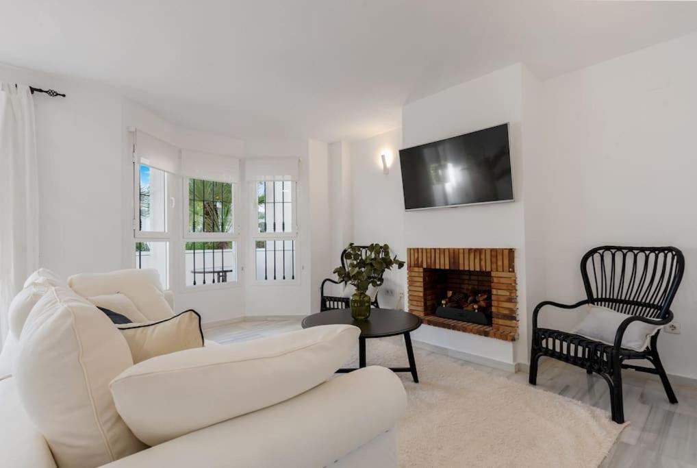 Magnifico Apto En Puerto Banus * Piscina * Parking Apartment Marbella