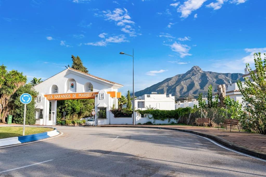 Magnifico Apto En Puerto Banus * Piscina * Parking * Marbella